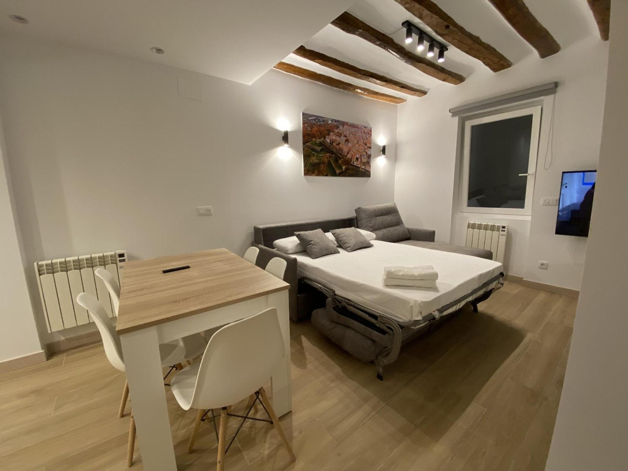 Tuapartamento Lindapamplona Apartment Exterior foto
