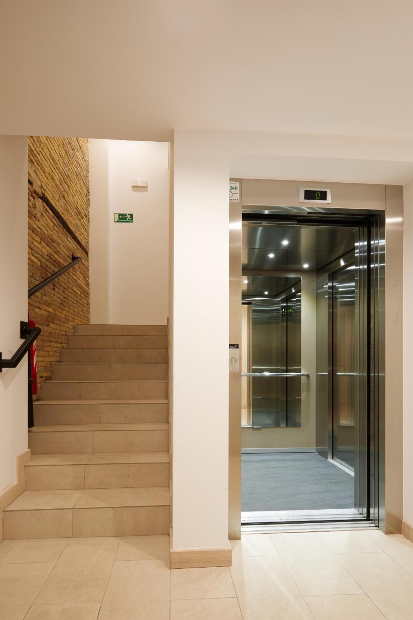 Tuapartamento Lindapamplona Apartment Exterior foto