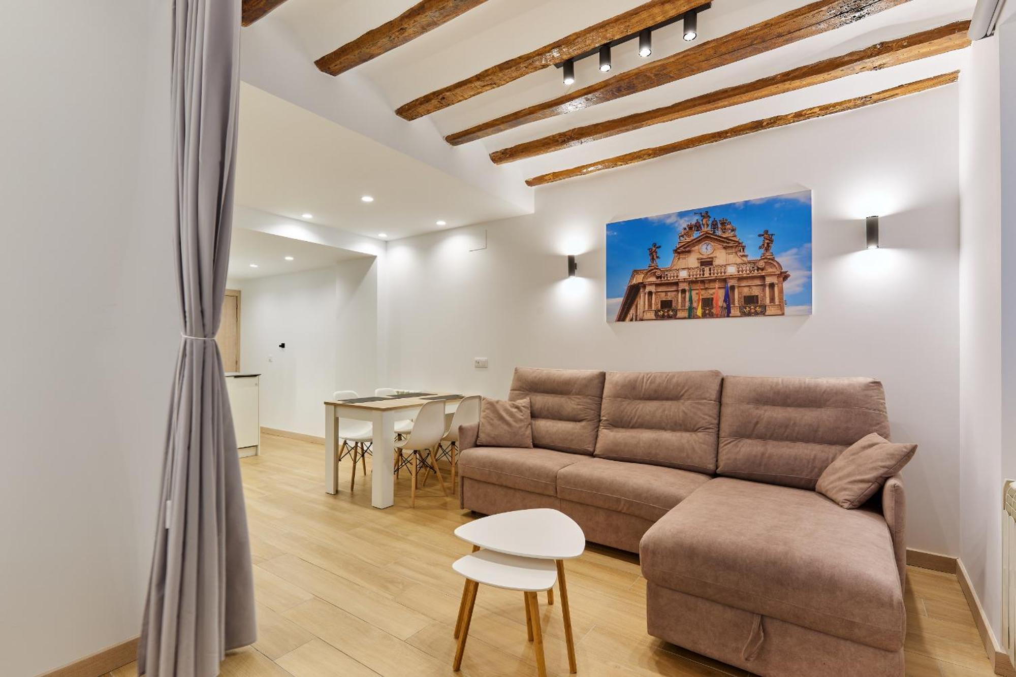 Tuapartamento Lindapamplona Apartment Exterior foto
